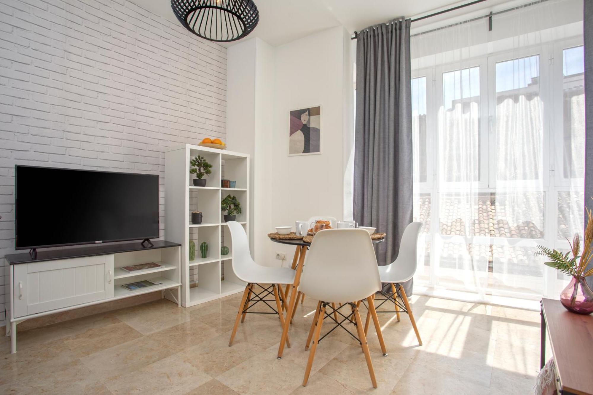 Precioso Apartamento En Pleno Centro By Rent Me Málaga Dış mekan fotoğraf