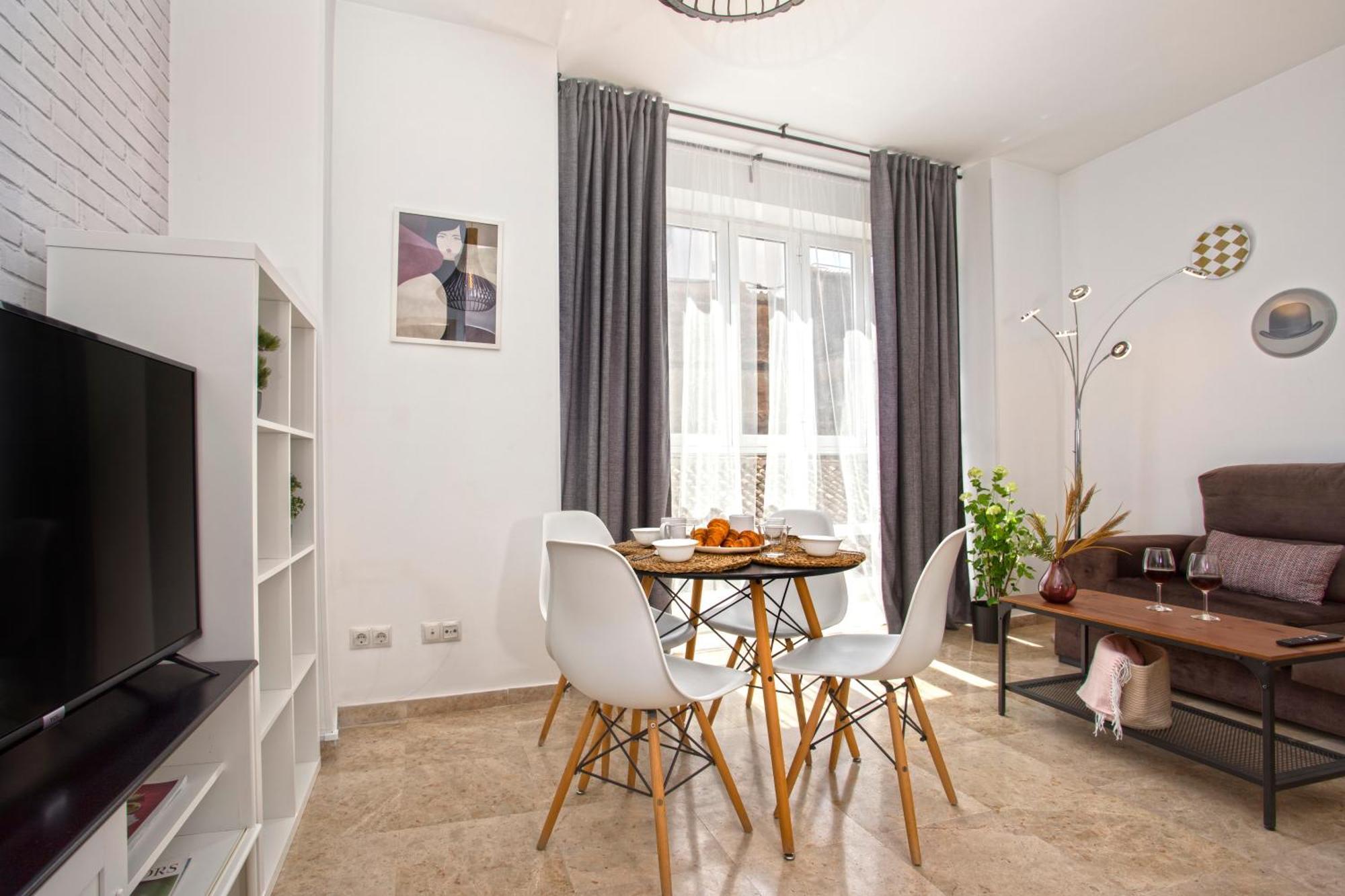 Precioso Apartamento En Pleno Centro By Rent Me Málaga Dış mekan fotoğraf
